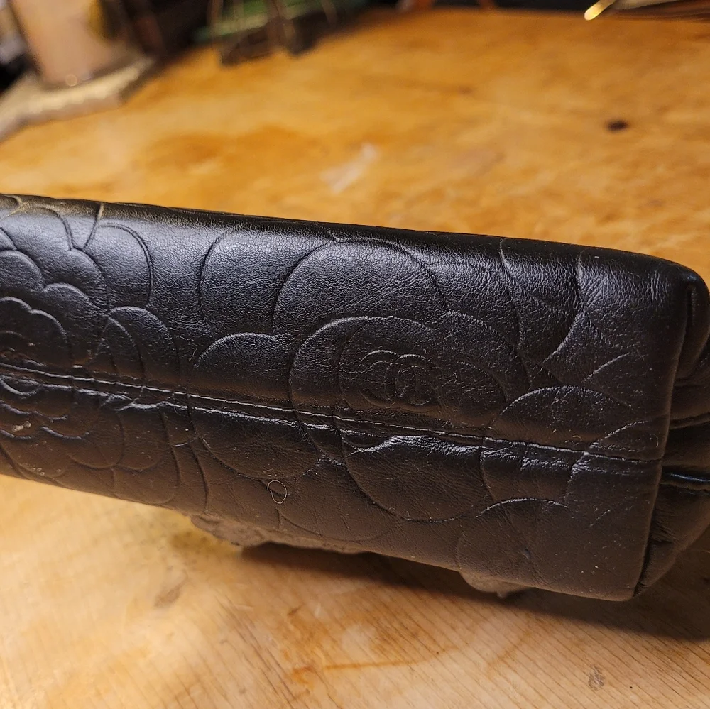 CHANEL Camelia Flower Lambskin Pouch Clutch Bag